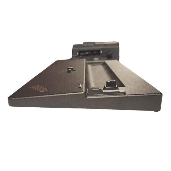 Lenovo ThinkPad ULTRA 40AJ Docking Station AC Key 20V 6.75A - Picture 4 of 8